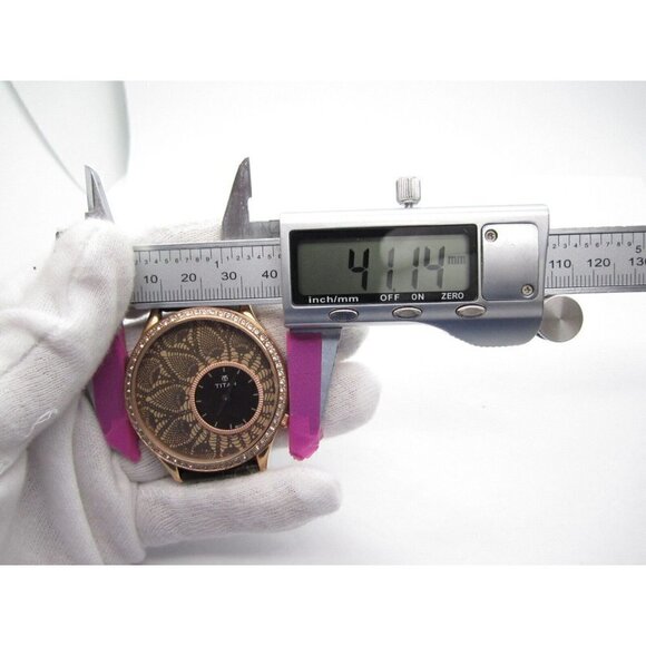 Women's Titan Quartz 50m WR Analog 41mm Dial Causal Round Watch (E594) 9959WAA - Picture 2 of 12